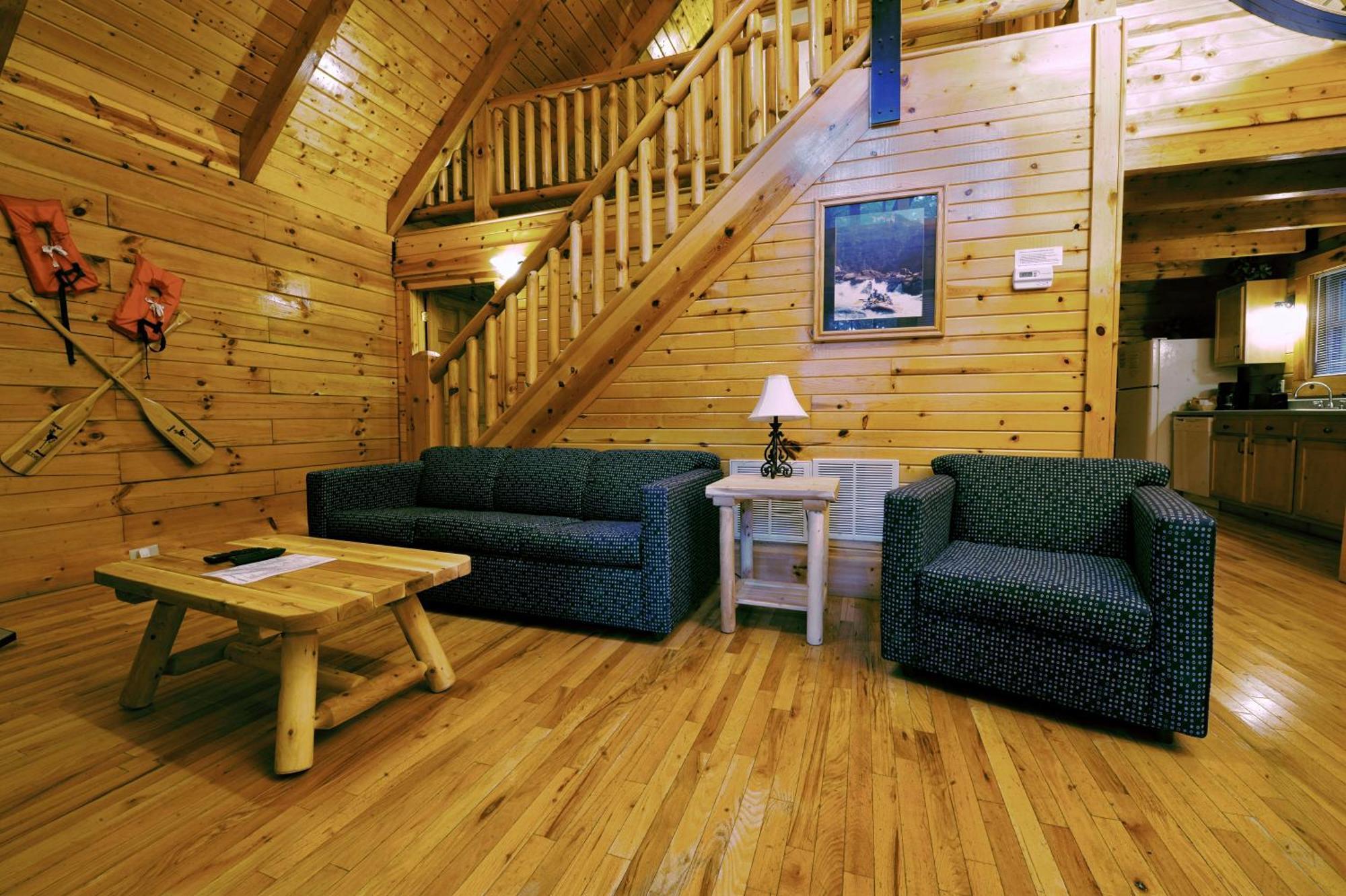 The Cabins At Pine Haven - Beckley Beaver Ngoại thất bức ảnh