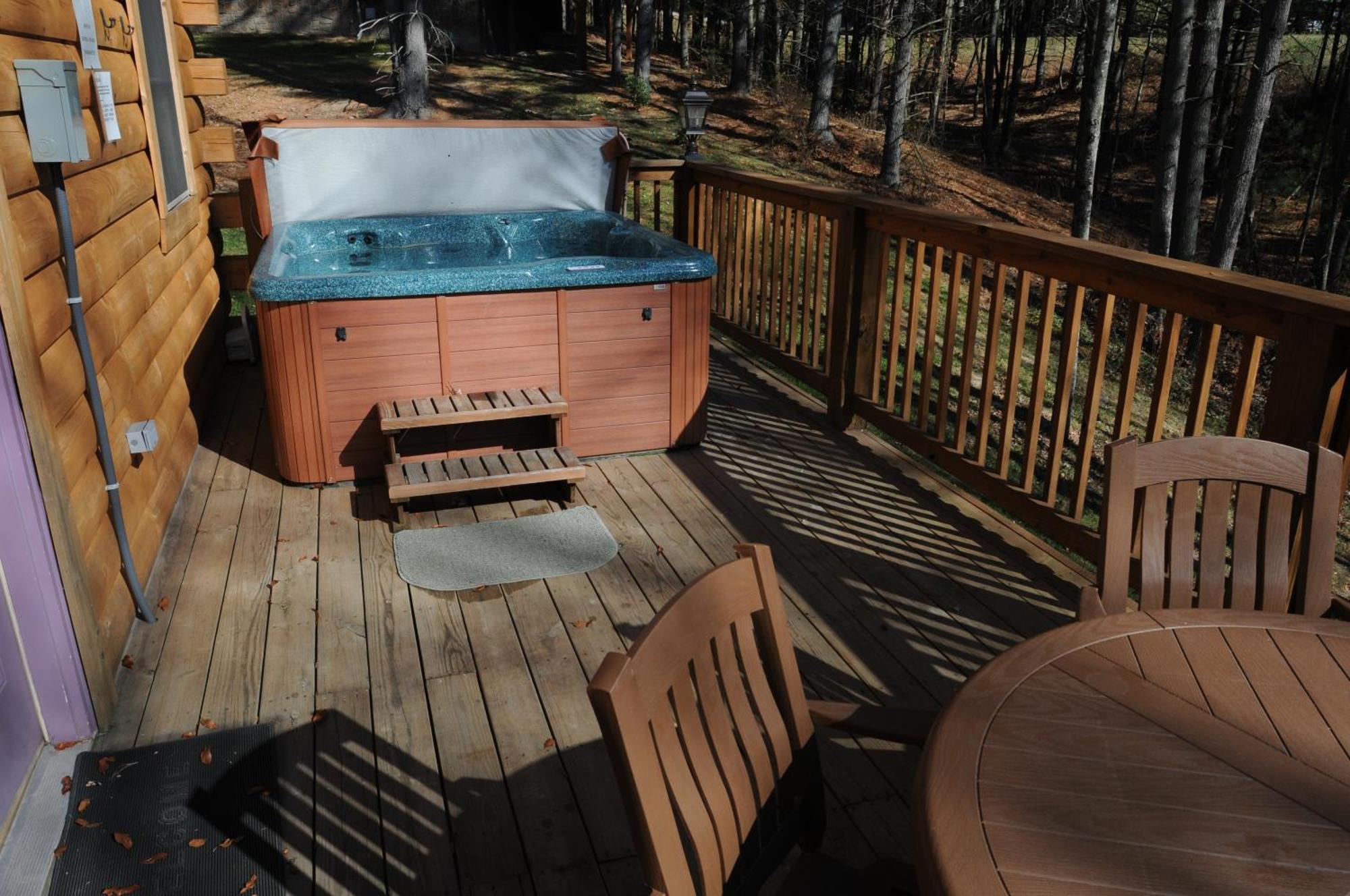 The Cabins At Pine Haven - Beckley Beaver Ngoại thất bức ảnh